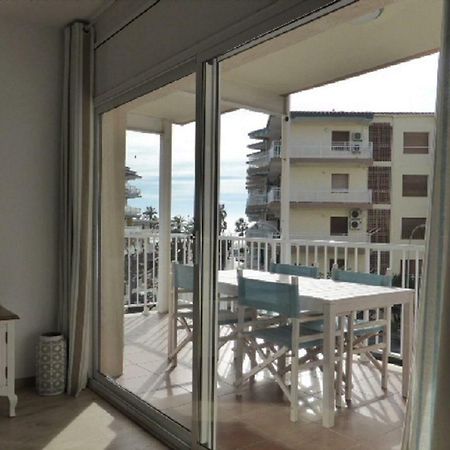 קמברילס Mont-Roig Apartment מראה חיצוני תמונה
