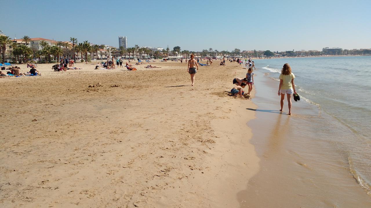 קמברילס Mont-Roig Apartment מראה חיצוני תמונה